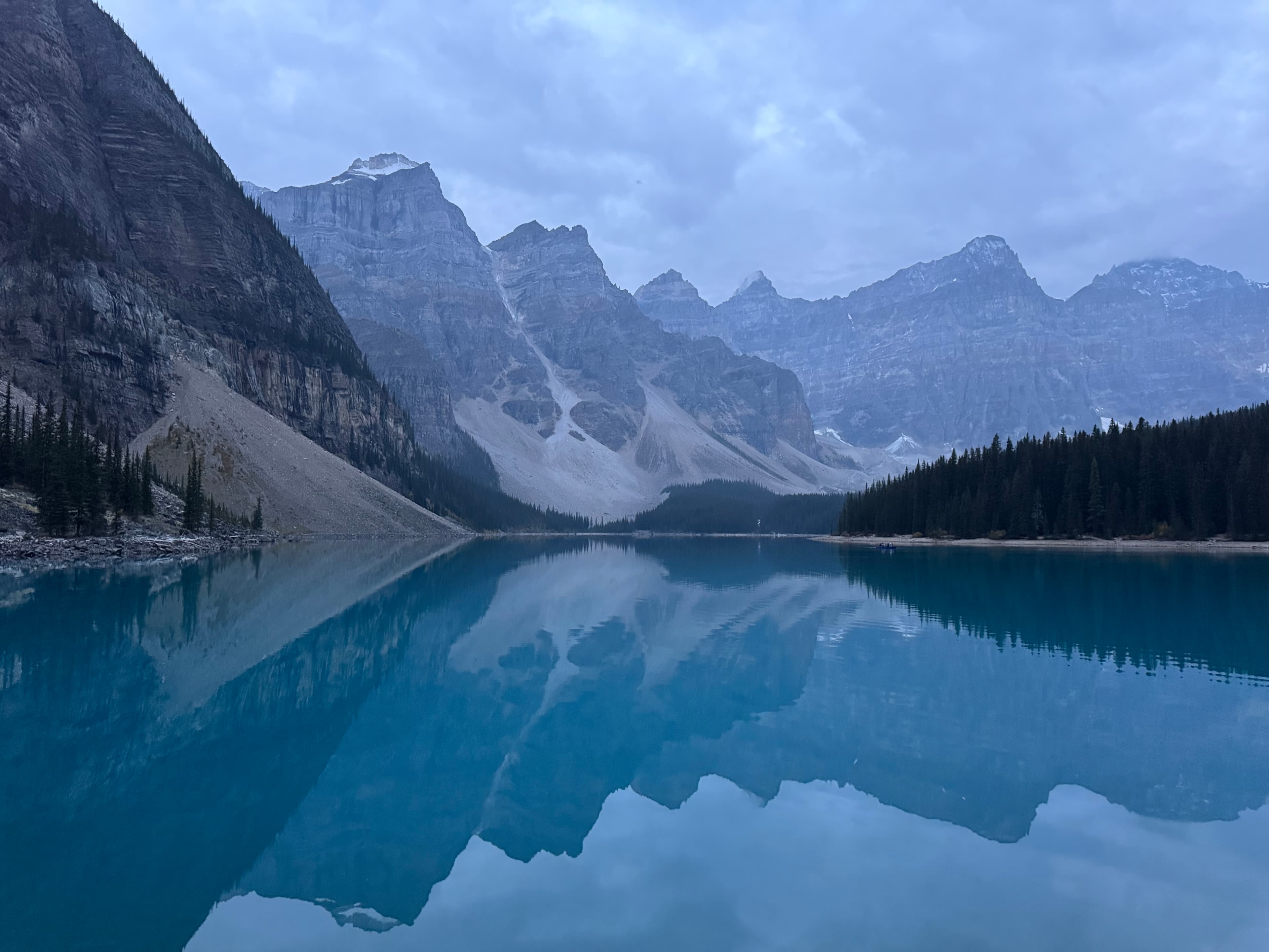 Lake Moraine, Alberta, Canada